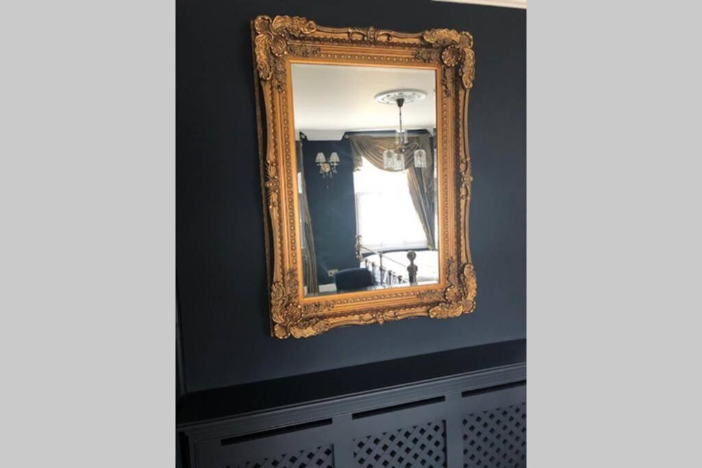 Luxury 2 Bed Georgian Townhouse, Old * Portsmouth