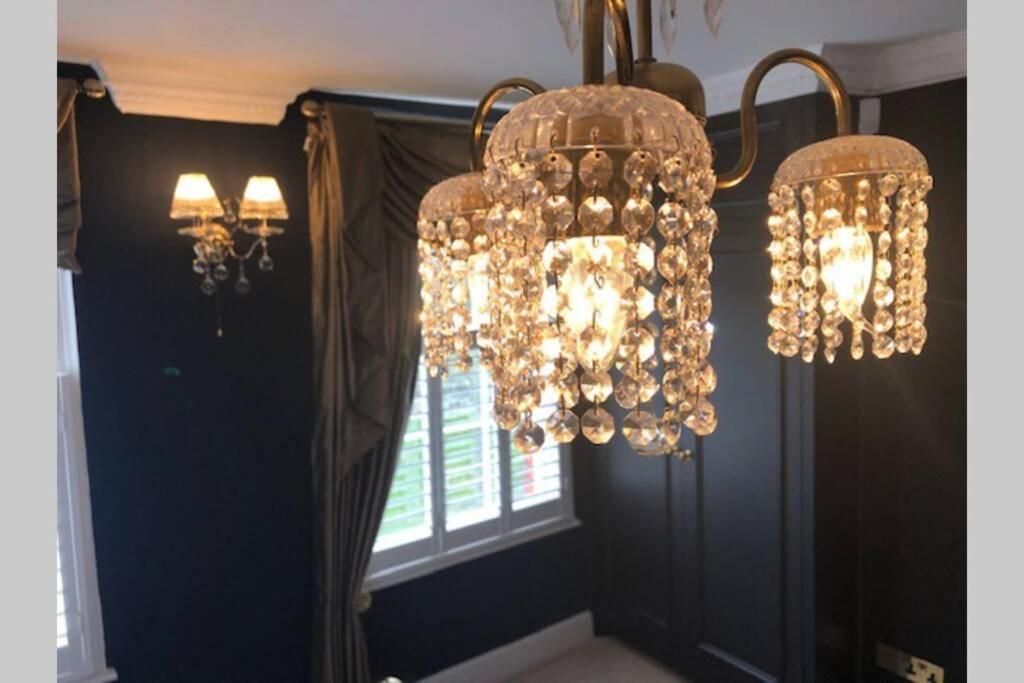 Villa Luxury 2 Bed Georgian Townhouse, Old